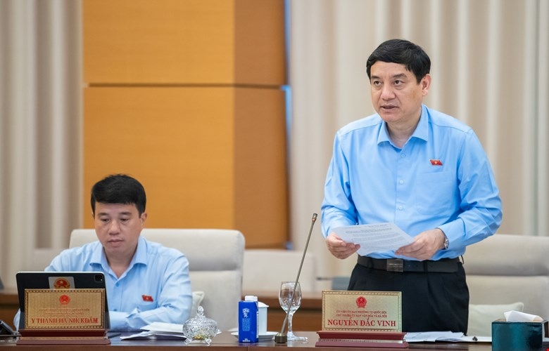 Thống nhất trình Quốc hội miễn, hỗ trợ học phí cho học sinh