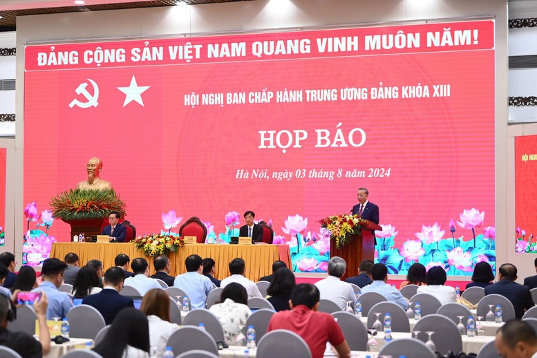 Tổng Bí thư, Chủ tịch nước Tô Lâm: Phát huy cao nhất tinh thần tự chủ, tự tin, tự lực, tự cường, tự hào dân tộc