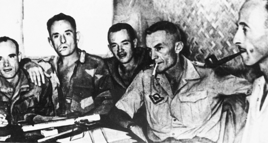 Chiến dịch Điện Biên Phủ: Ngày 4/5/1954, địch bàn cách mở “con đường máu” tháo chạy