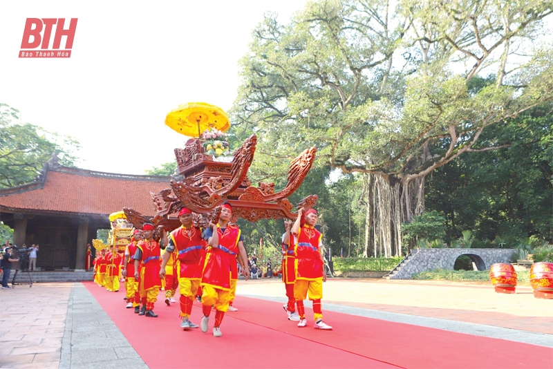 Nghị quyết “mở đường” hiện thực hóa khát vọng Thanh Hóa giàu đẹp (Bài cuối): “Đạp bằng chông gai đi tới”...